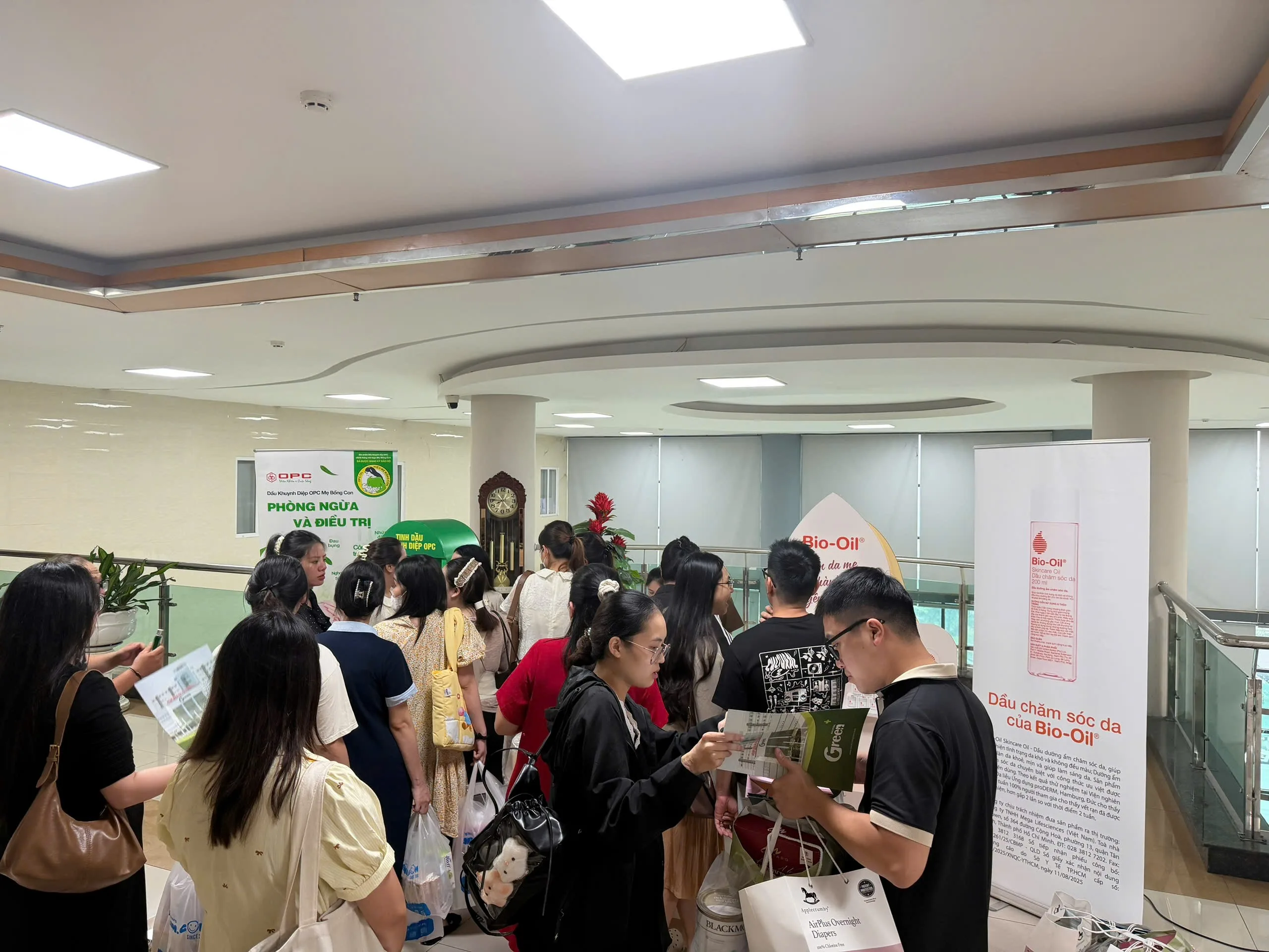 Hơn 200 mẹ bầu tham gia lớp học tiền sản tại Bệnh viện Đa khoa Quốc tế Green